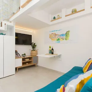  Casa vacanze Little House